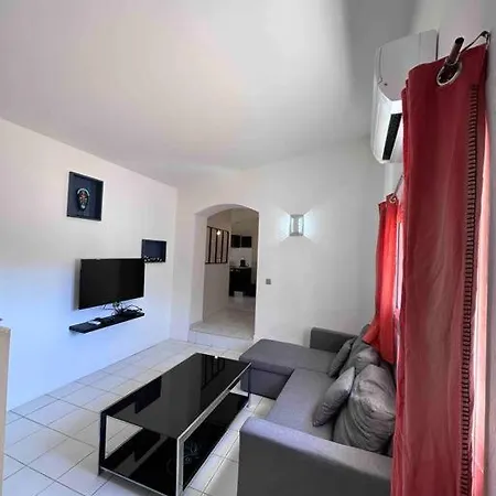 Hashtag-le Cosy Castelnauvien Кастельно-ле-Лез